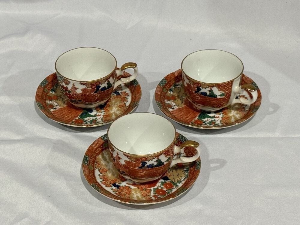 Vtg Arita Imari Red Peacock Gold Rimmed Tea Cups & Scalloped Saucers Set of 3